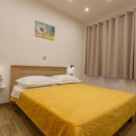 Apartments By The Sea Cove Zastupac, Hvar - 8761 Хвар Екстер'єр фото