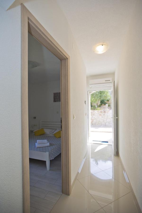 Apartments By The Sea Cove Zastupac, Hvar - 8761 Хвар Екстер'єр фото