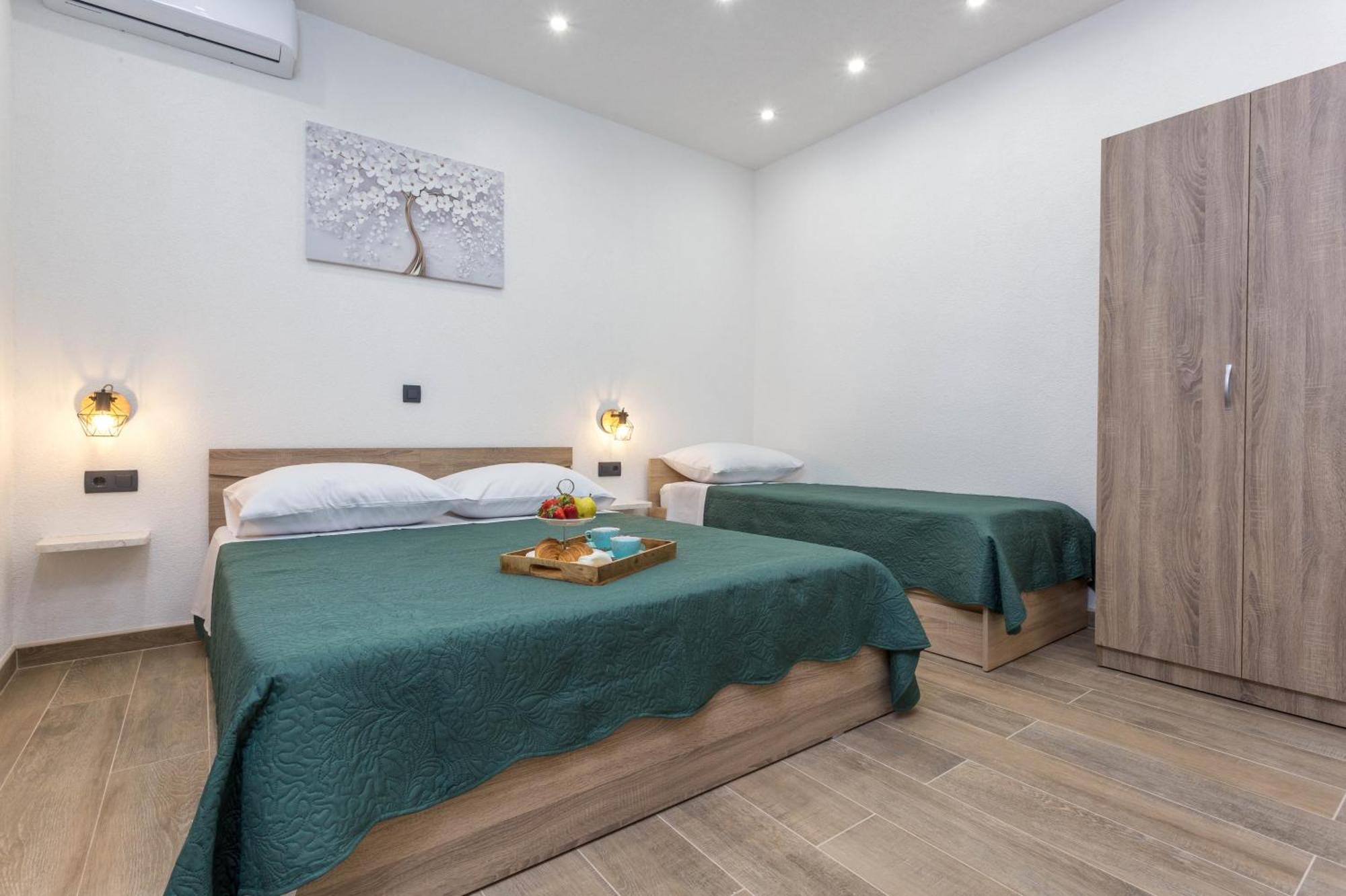 Apartments By The Sea Cove Zastupac, Hvar - 8761 Хвар Номер фото