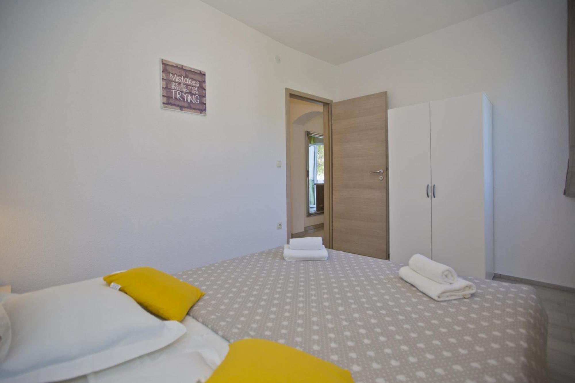 Apartments By The Sea Cove Zastupac, Hvar - 8761 Хвар Номер фото