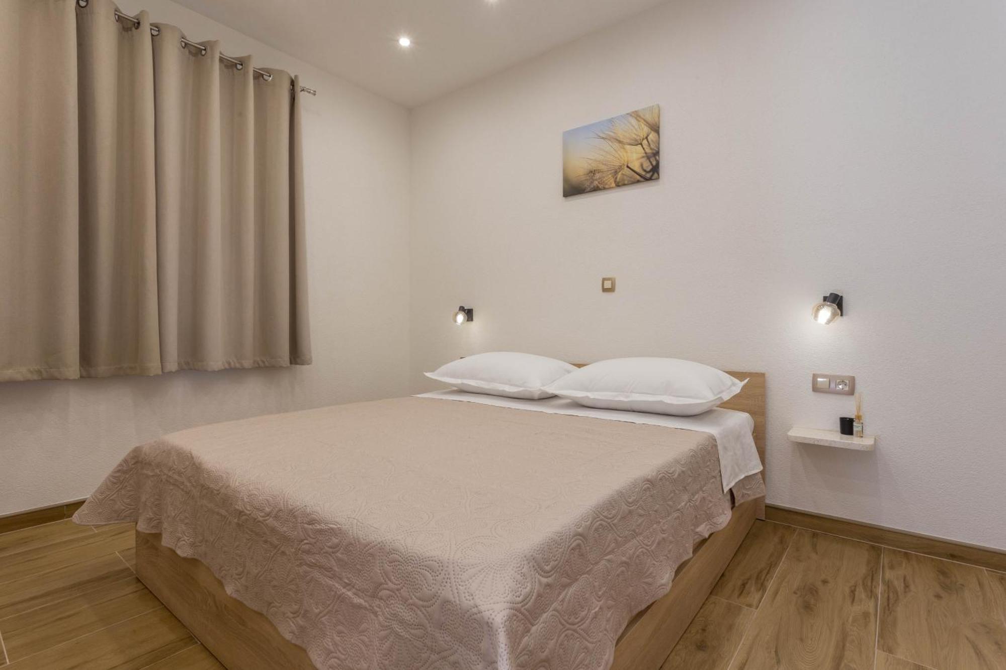 Apartments By The Sea Cove Zastupac, Hvar - 8761 Хвар Екстер'єр фото